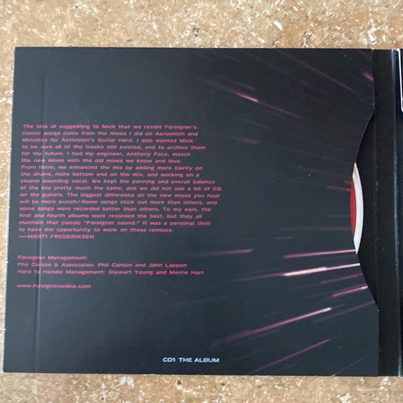 Foreigner Tshirt & CD/DVDLong Way From Home Tour 2009 Large.Like new - Picture 8 of 12